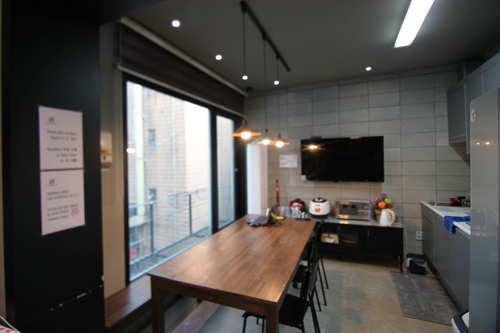 24 Guesthouse Garosugil - Gangnam Seoul Eksteriør bilde